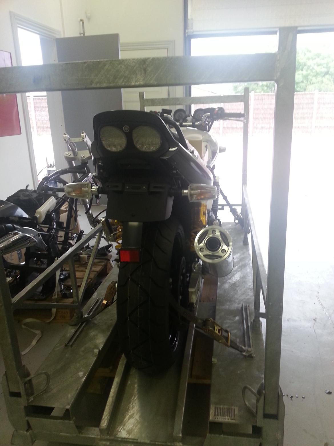 Yamaha XJR 1300 "SOLGT" - En snart voldtaget kliché: "GO' RØV!". billede 12