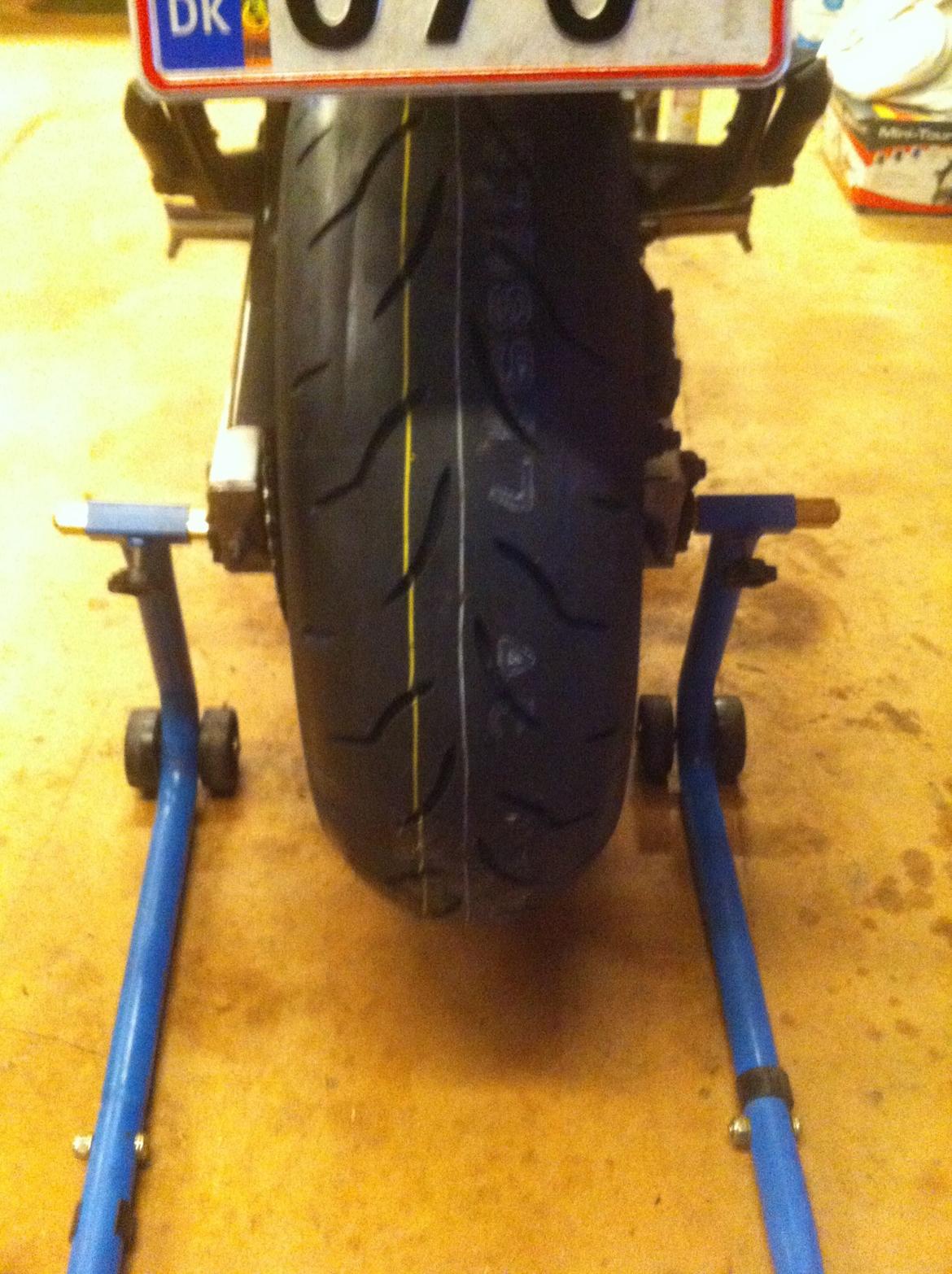 Honda CB 600 Hornet - Frisk gummi billede 8