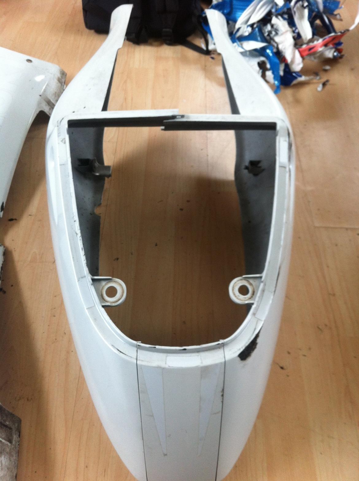 Suzuki GSX-R 750 SRAD - Stafering fjernet billede 10