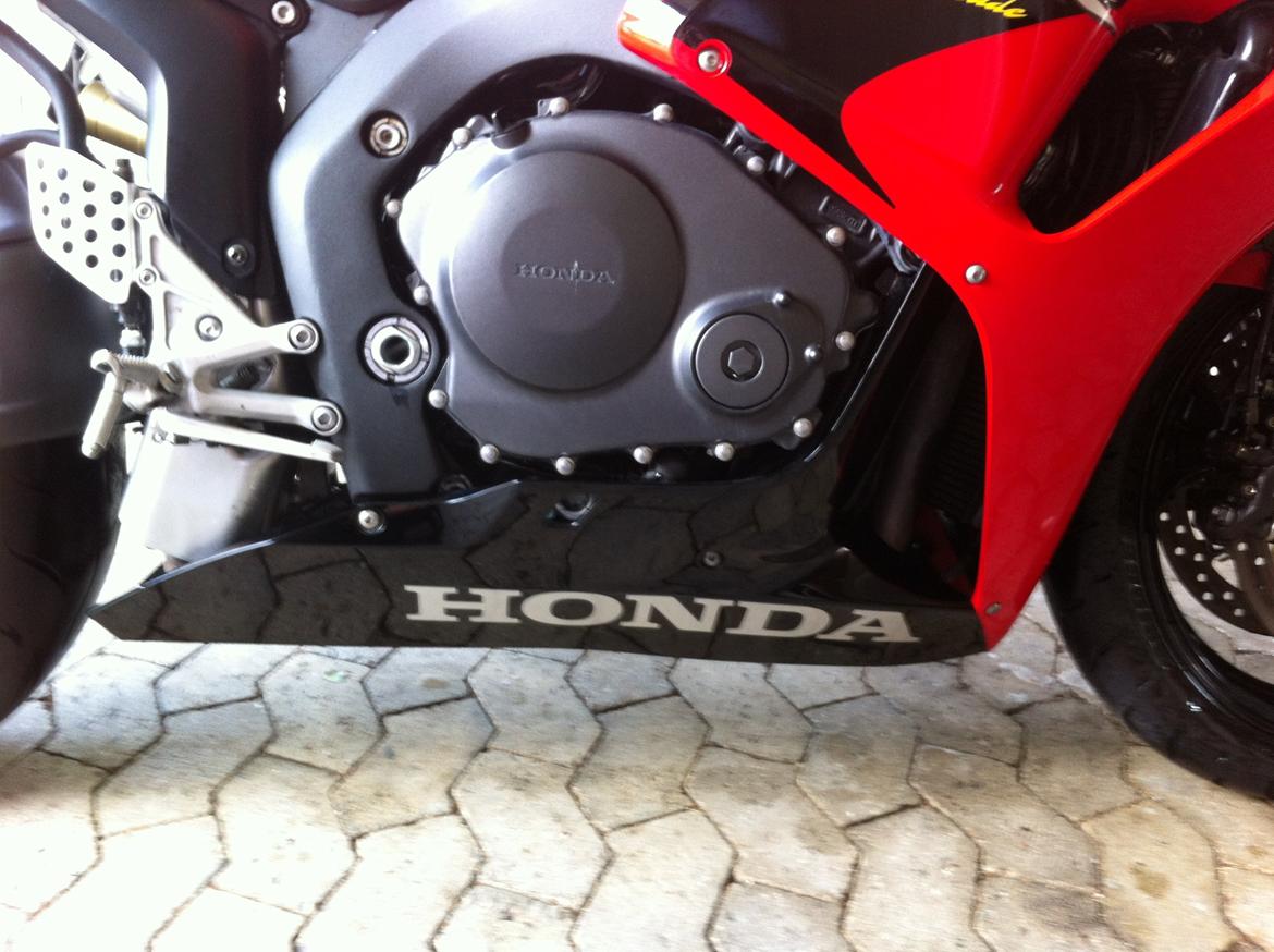 Honda CBR1000RR FIREBLADE billede 8