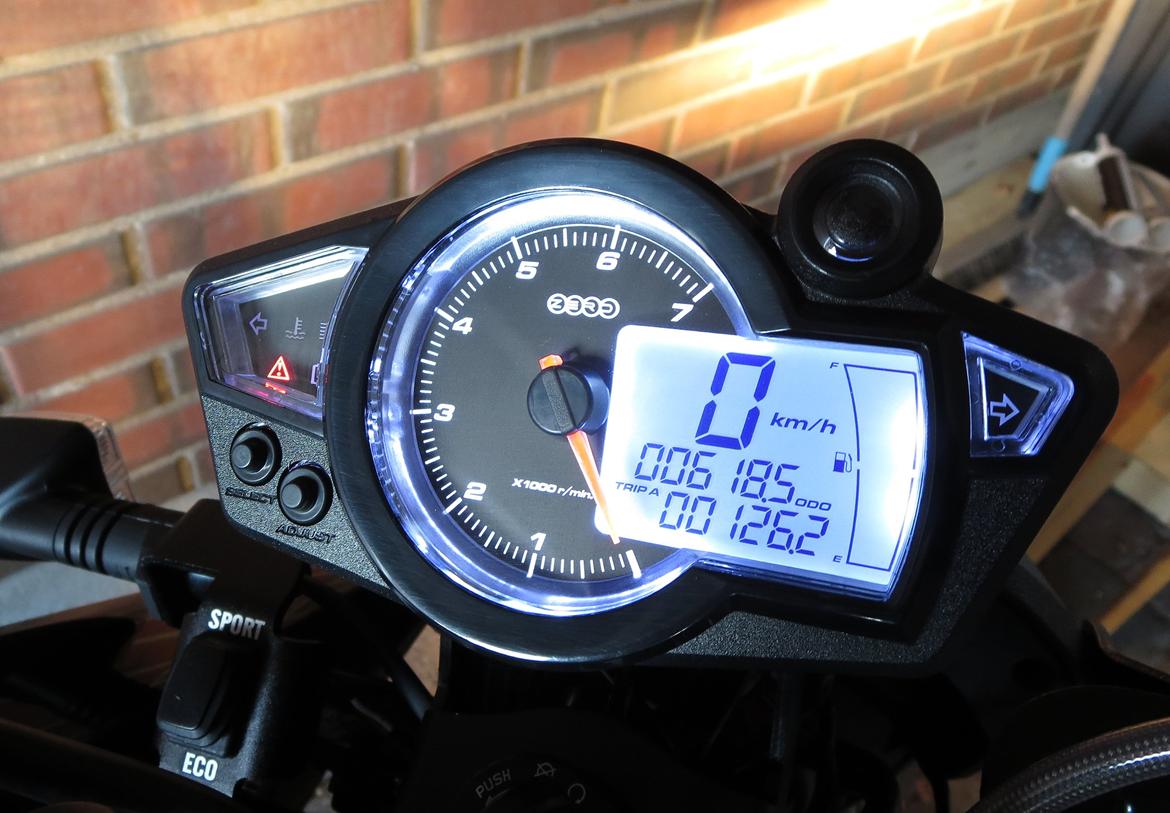 Universal Zero S ZF11.4 - EL motorcykel - Så langt når man på en opladning ved normal frisk kørsel billede 20