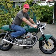 Moto Guzzi V65 Lario, Caferacer