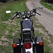 Honda VF 750 MAGNA