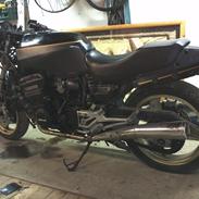 Kawasaki gpz 900 r projekt :)