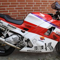 Honda cbr 600