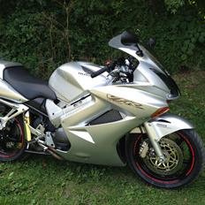 Honda vfr 800 vtec (tidl MC