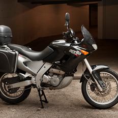Aprilia Pegaso 650 Cube