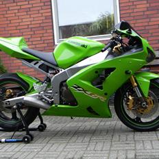 Kawasaki ZX6R