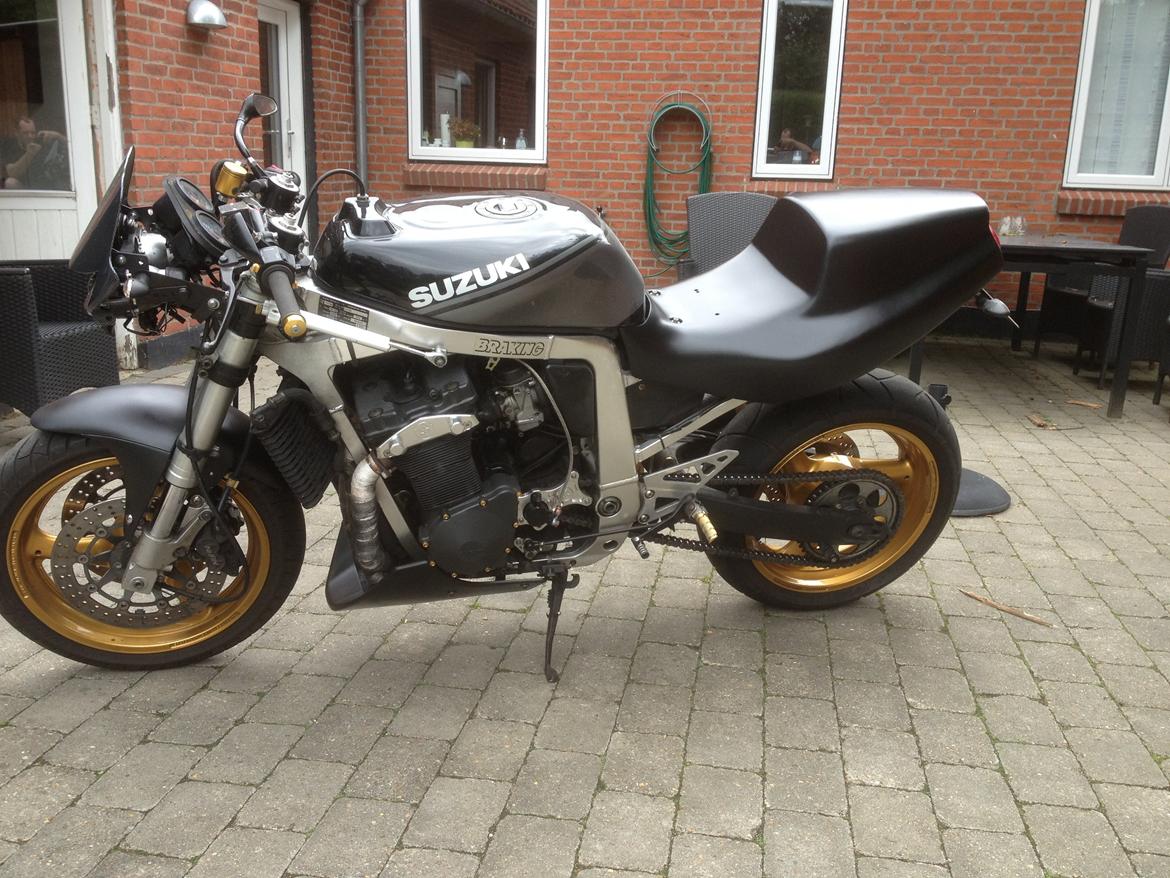 Suzuki GSXR 1100 ( solgt) billede 10