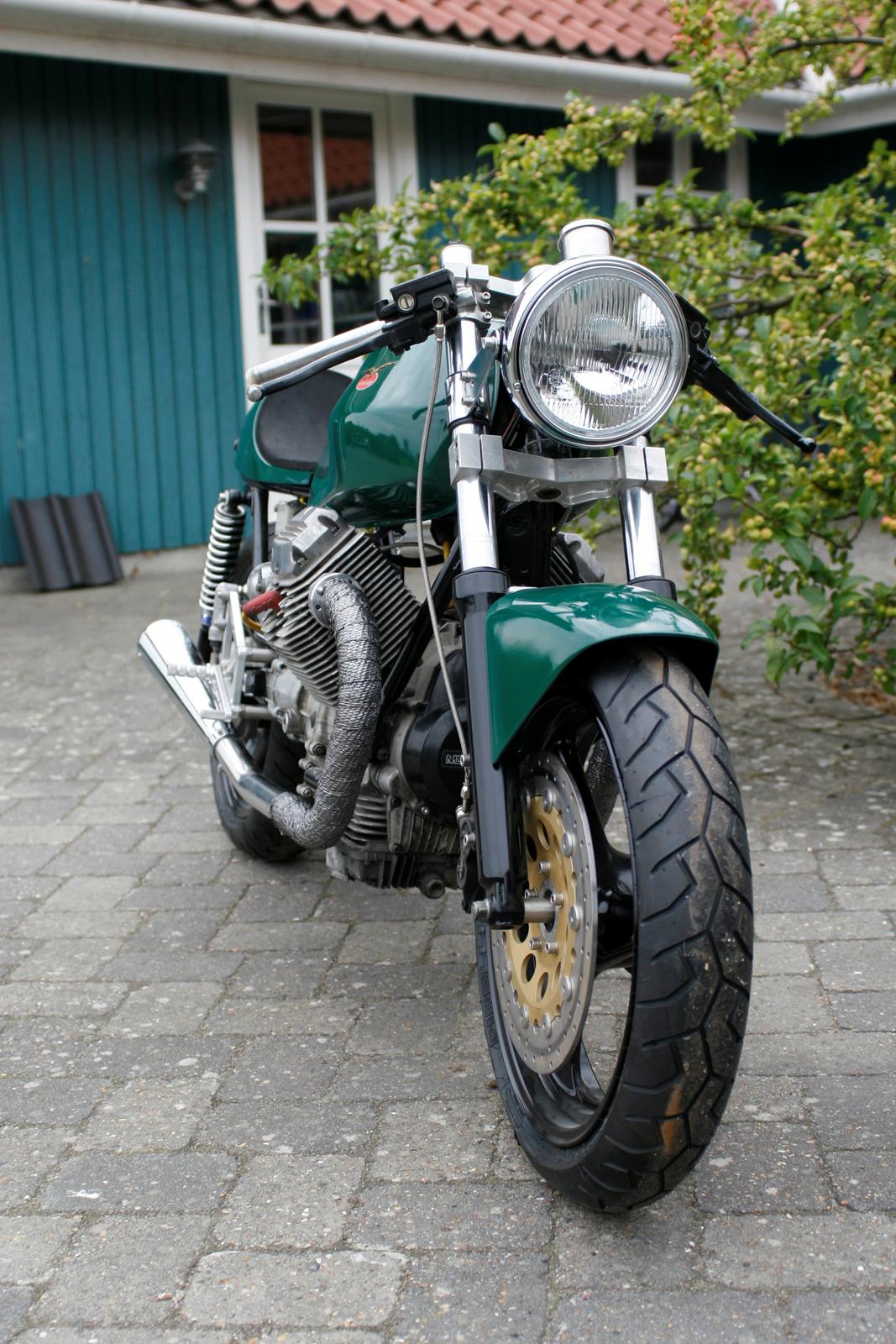 Moto Guzzi V65 Lario, Caferacer billede 6