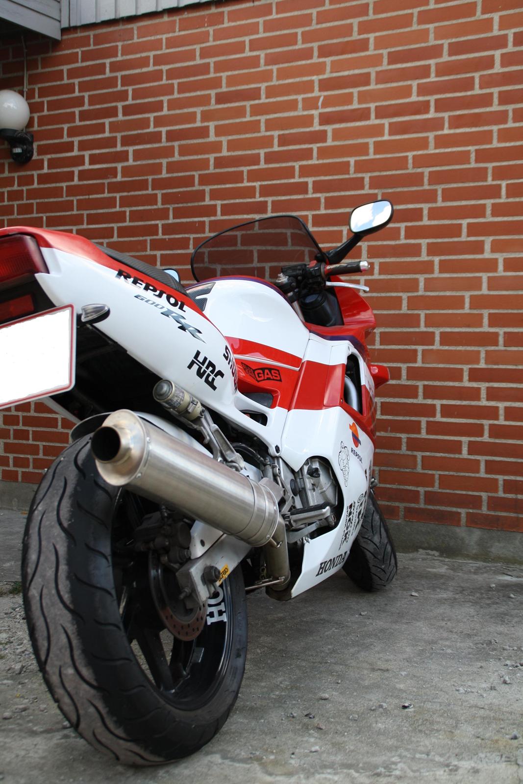Honda cbr 600 billede 15