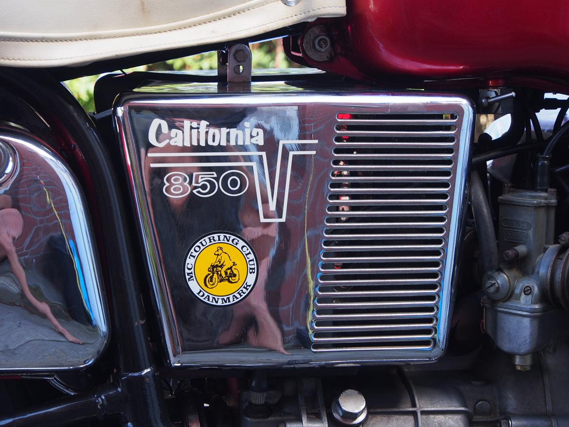 Moto Guzzi V7 850 GT - Sidedæksler i metal billede 19