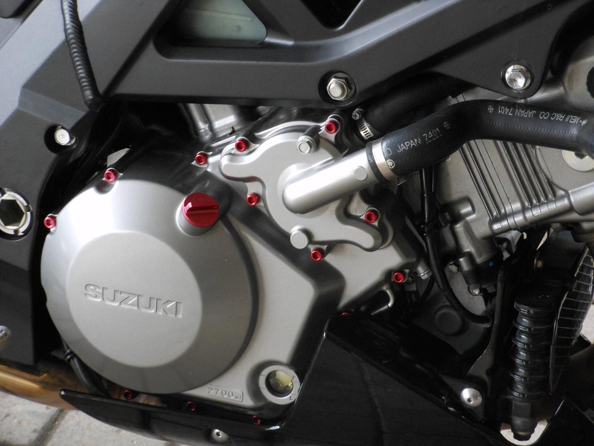 Suzuki SV 1000NK7 billede 10