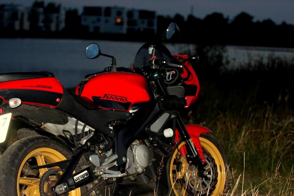 Aprilia RS125 Tuono billede 3