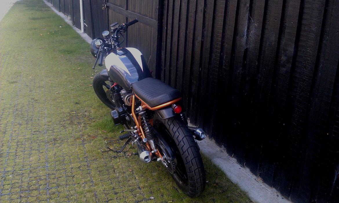 Suzuki GS 550 Street Tracker (cafe/brat) billede 16