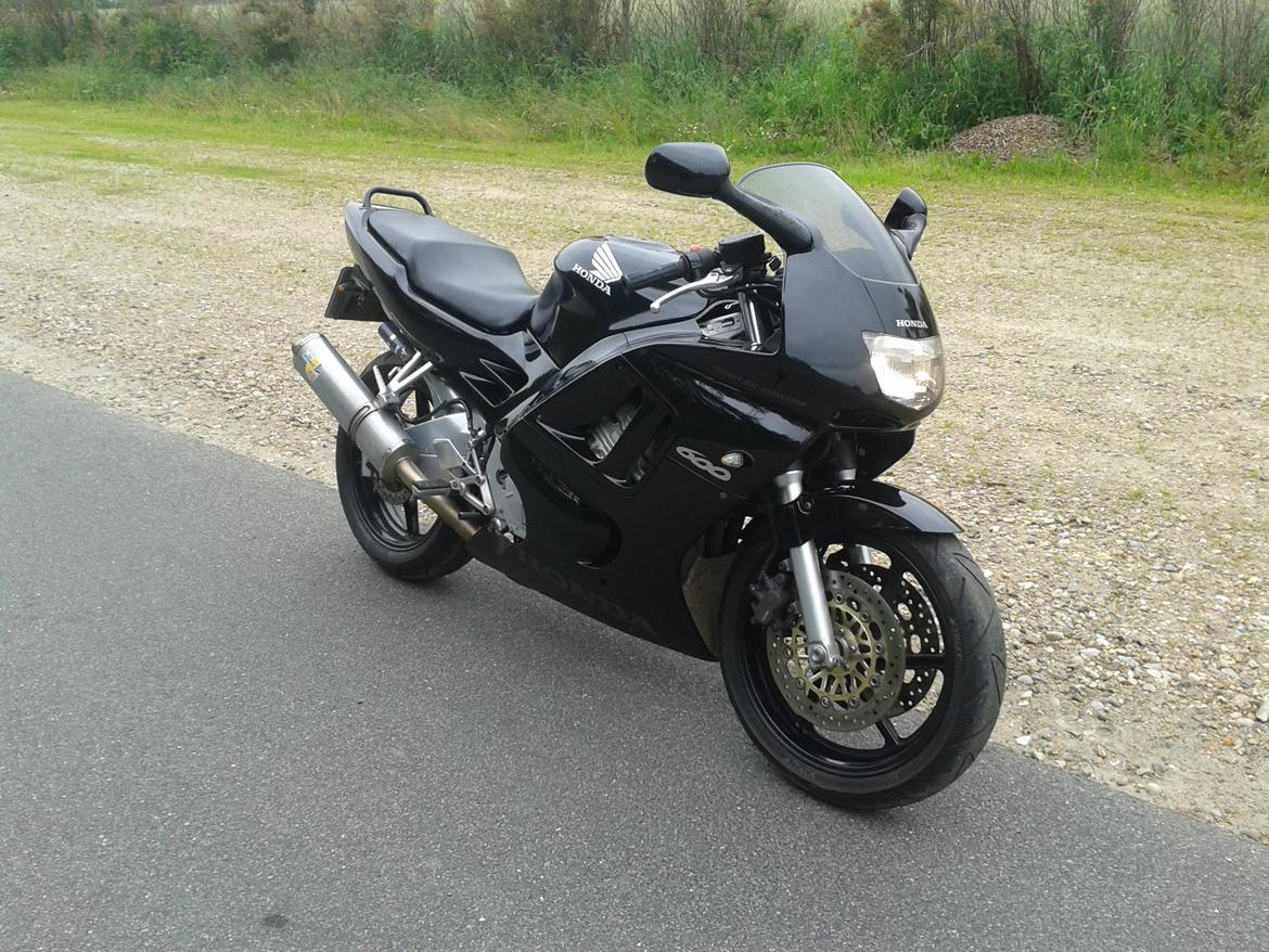 Honda CBR 600 F3 Solgt! billede 2