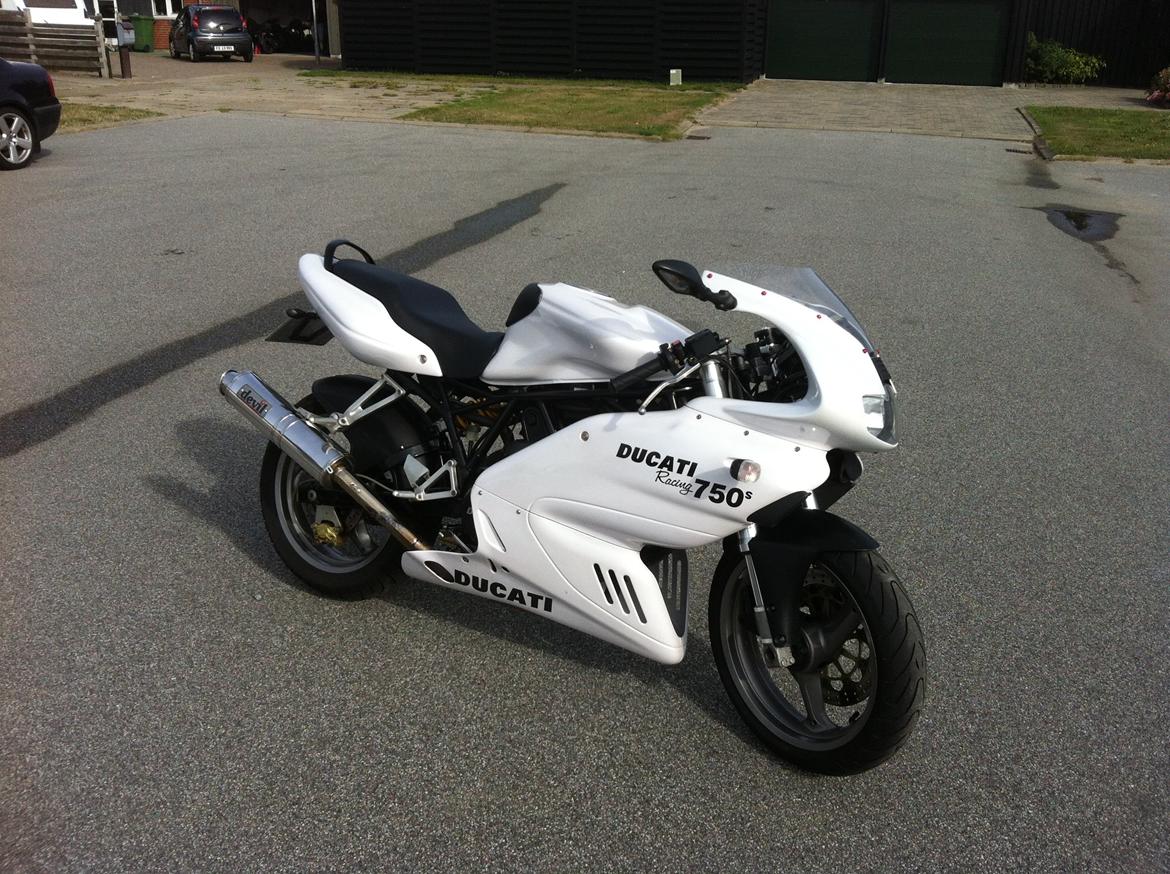 Ducati 750 sport billede 3