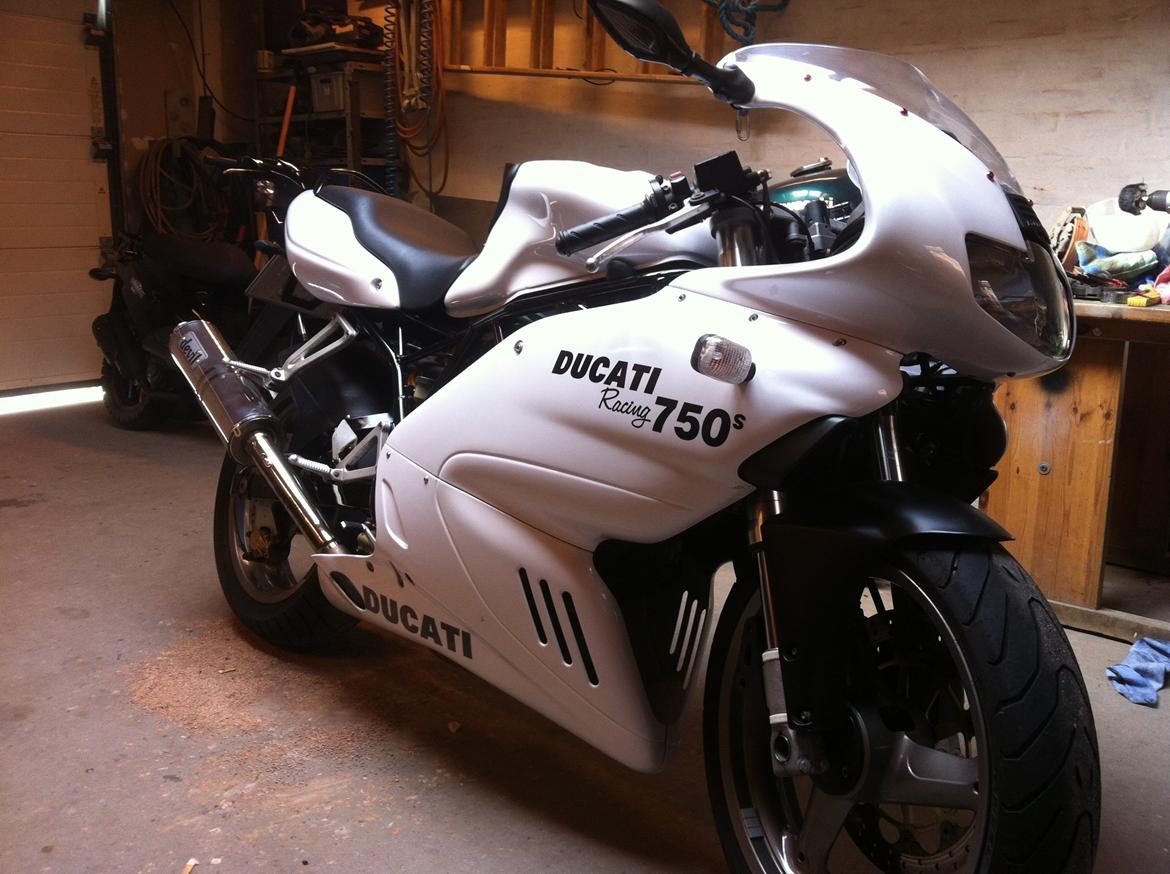 Ducati 750 sport billede 11