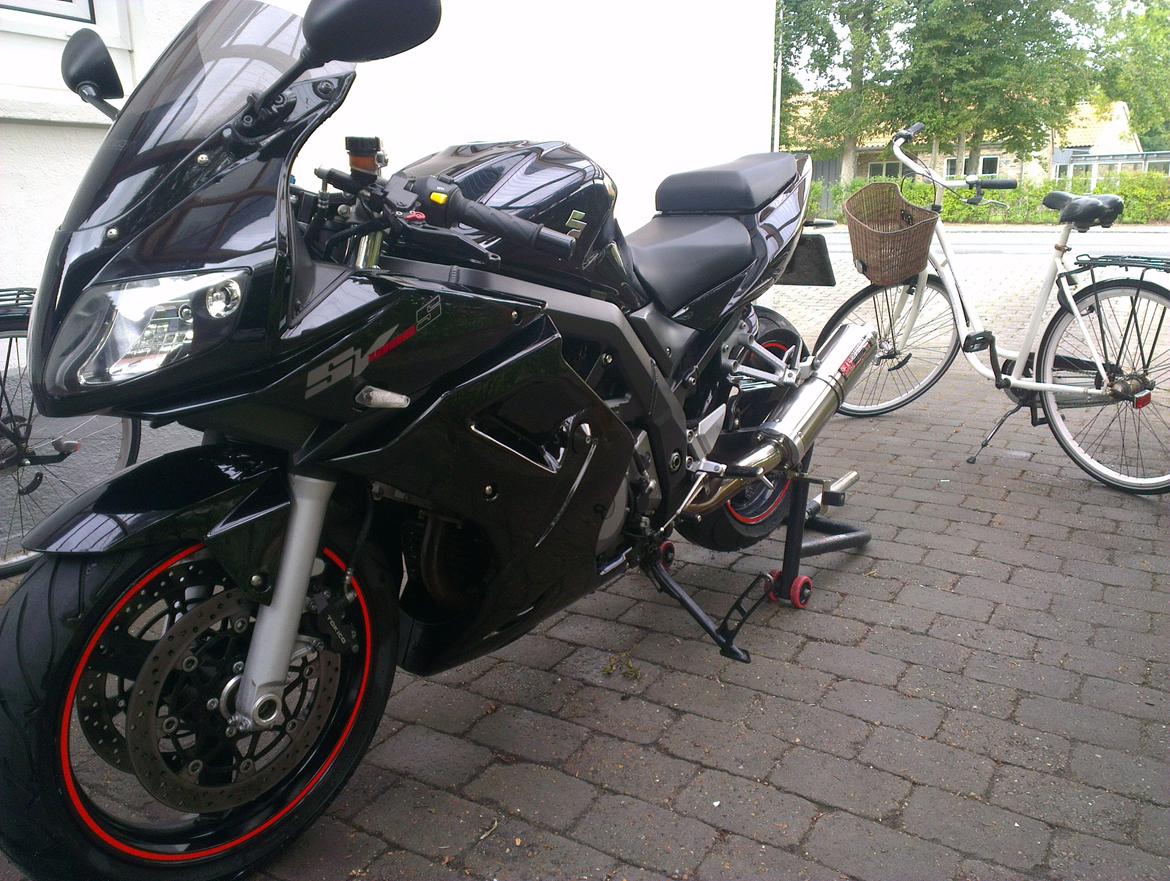 Suzuki SV 1000 S (SOLGT) billede 17