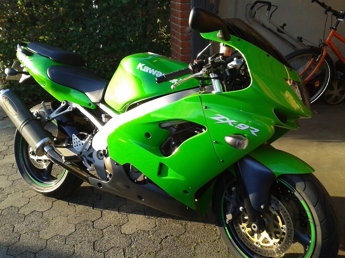 Kawasaki ZX9R Ninja billede 8