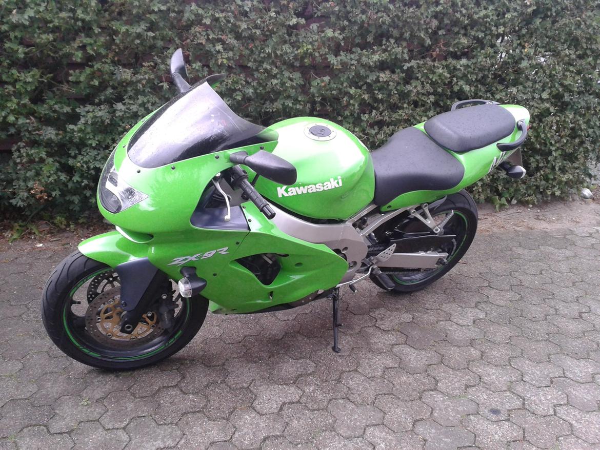 Kawasaki ZX9R Ninja billede 4