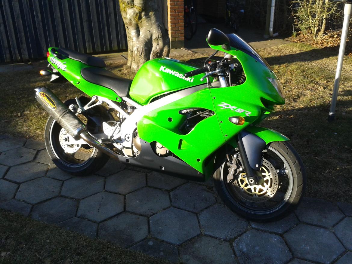 Kawasaki ZX9R Ninja billede 24