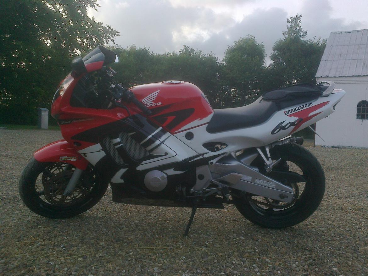 Honda CBR 600 F3 billede 5