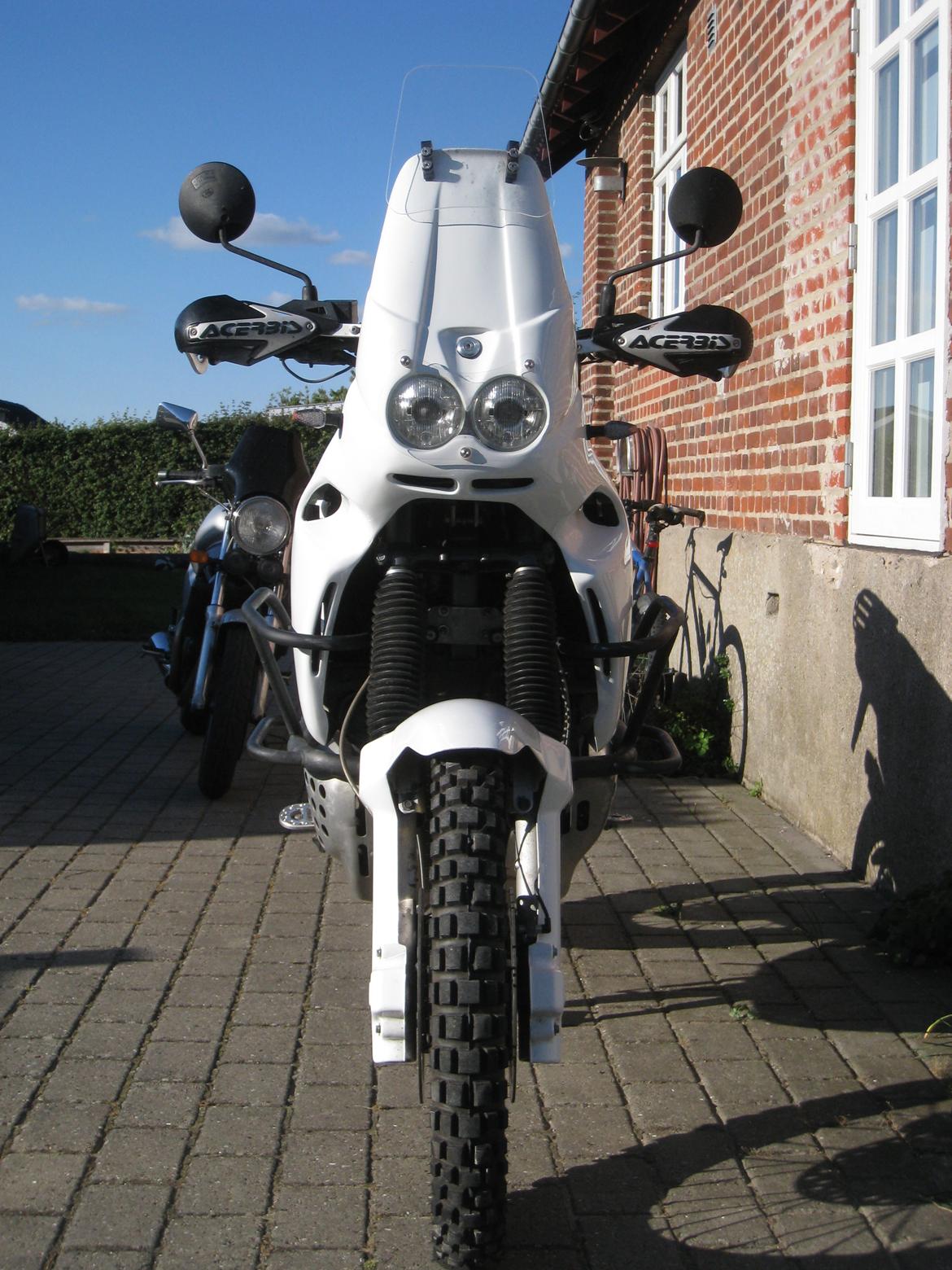 Honda xrv 750 billede 3