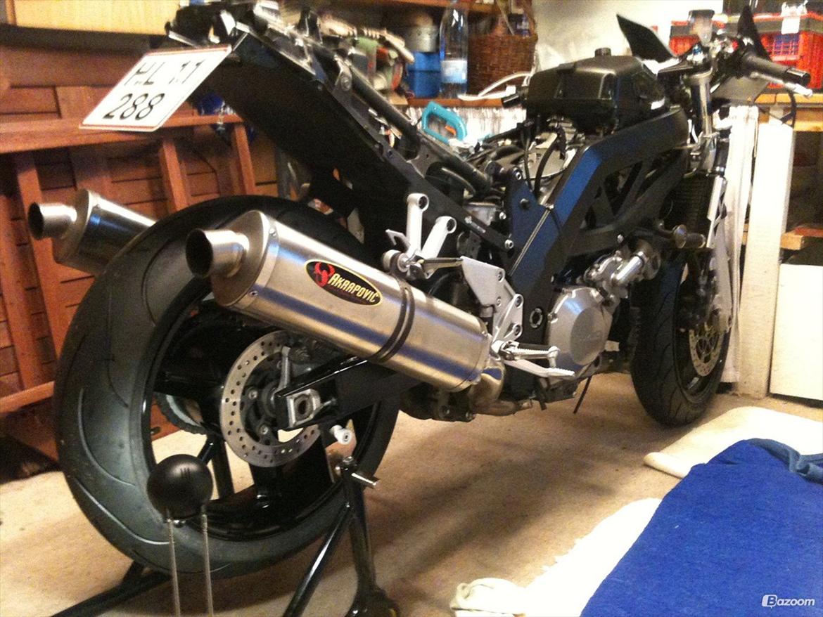 Suzuki Sv 1000s K7 billede 16