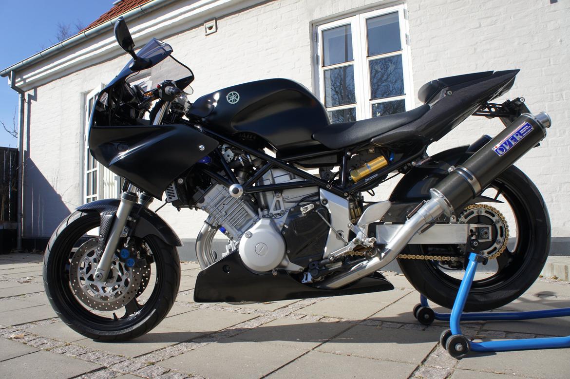 Yamaha TRX 850 billede 2