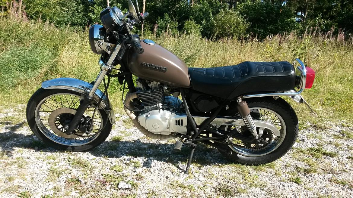 Suzuki gn 250 solgt  billede 1