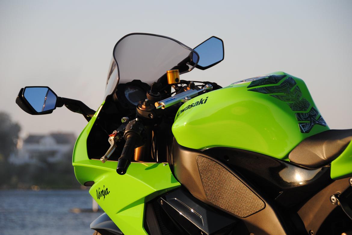 Kawasaki ZX-10R *Solgt* billede 26