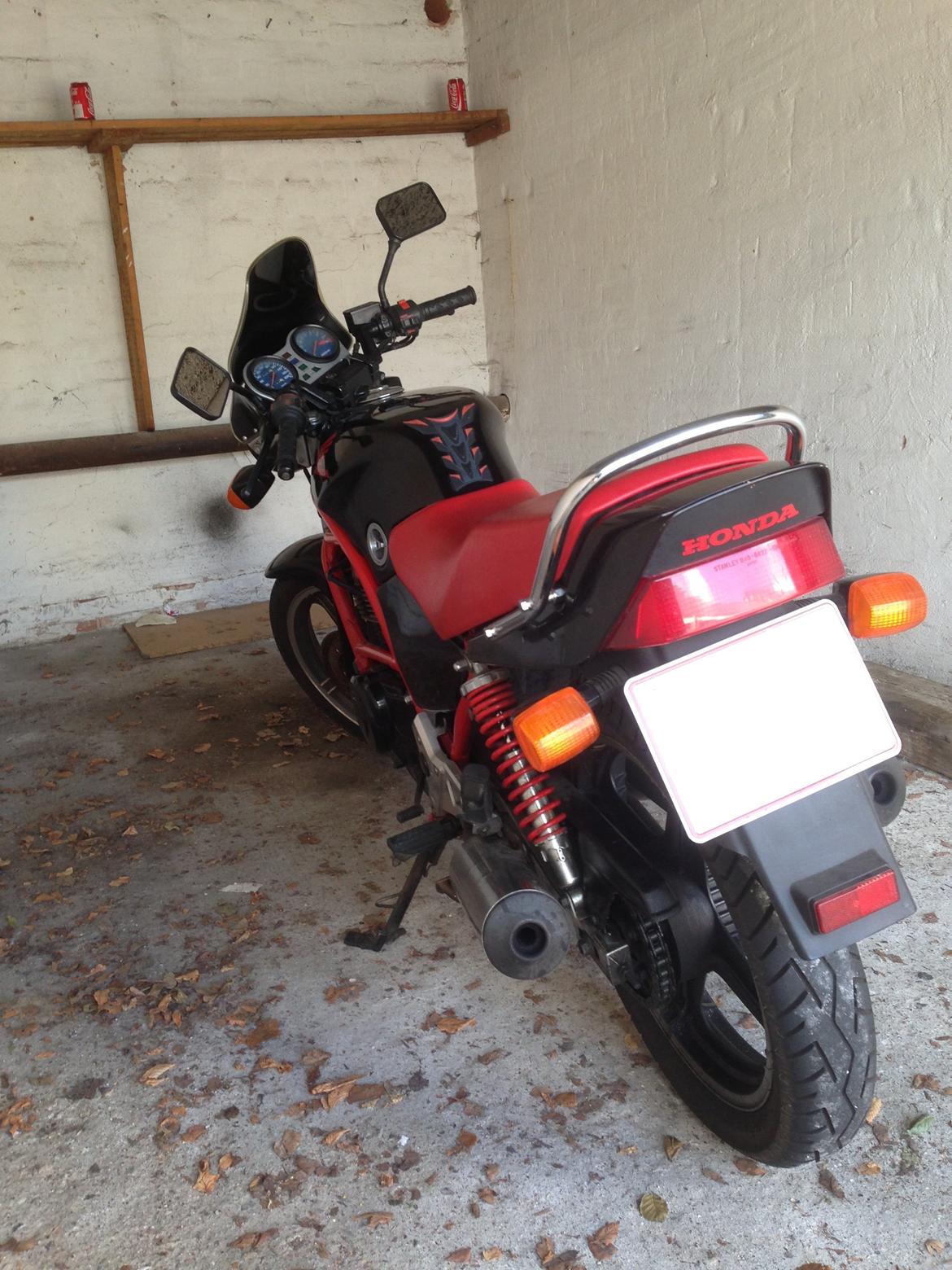 Honda CB 450 S - 14/8/13.
Købt og betalt i Vejle. billede 3