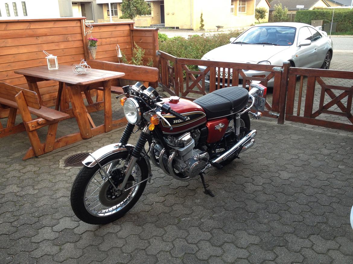 Honda CB 750 FOUR billede 2