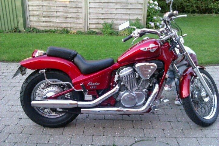 Honda VT 600 Shadow billede 6