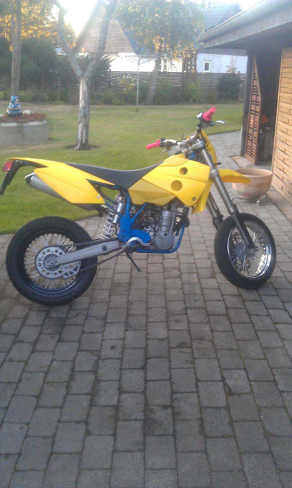 Husaberg 400 motard billede 2