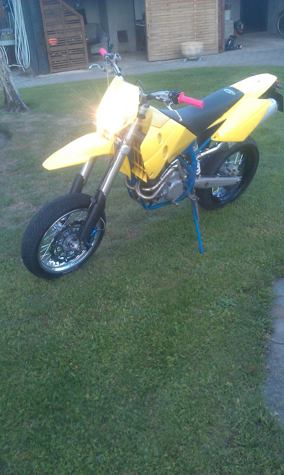 Husaberg 400 motard billede 9