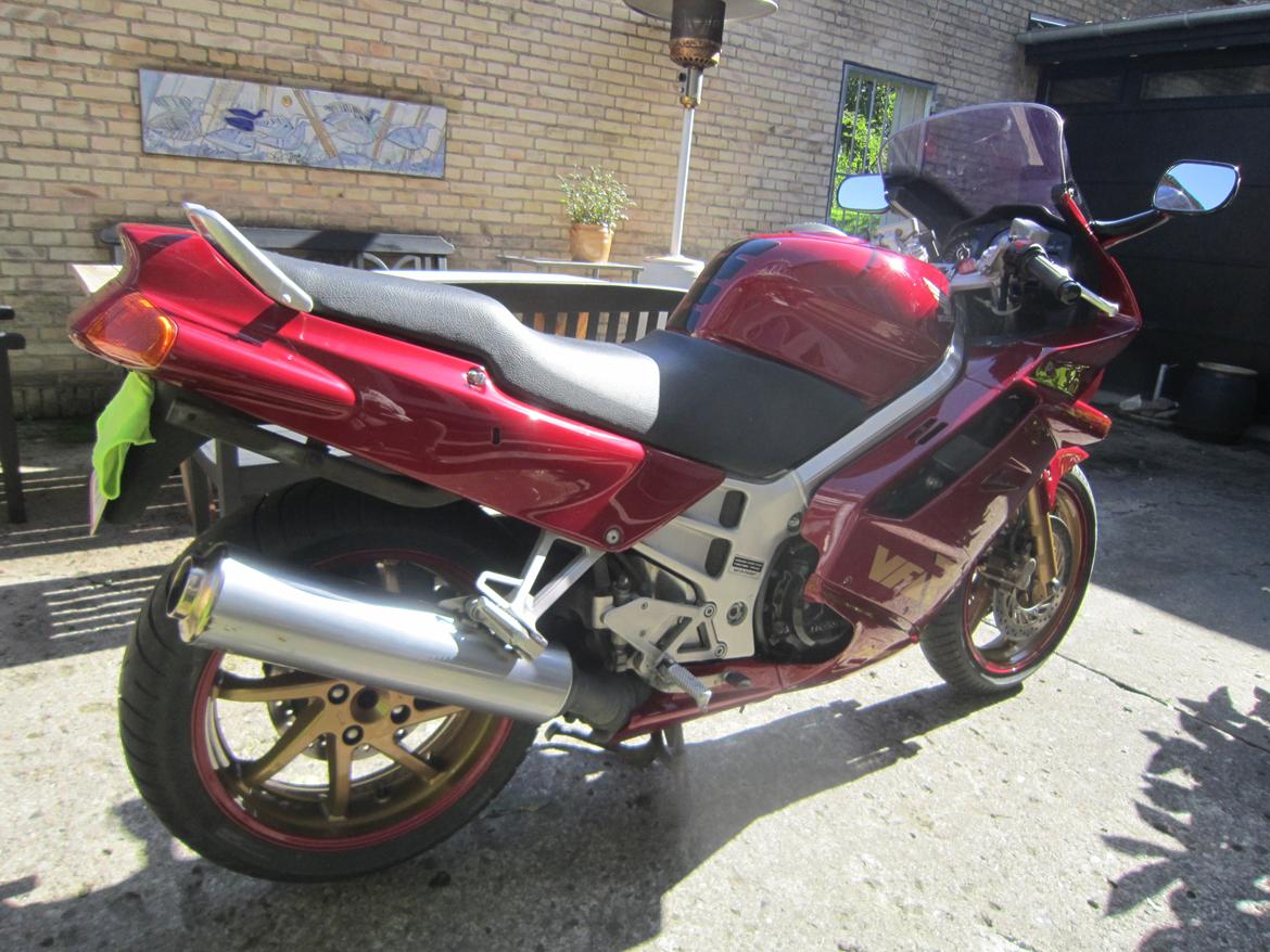 Honda VFR 750 RC 36 billede 13