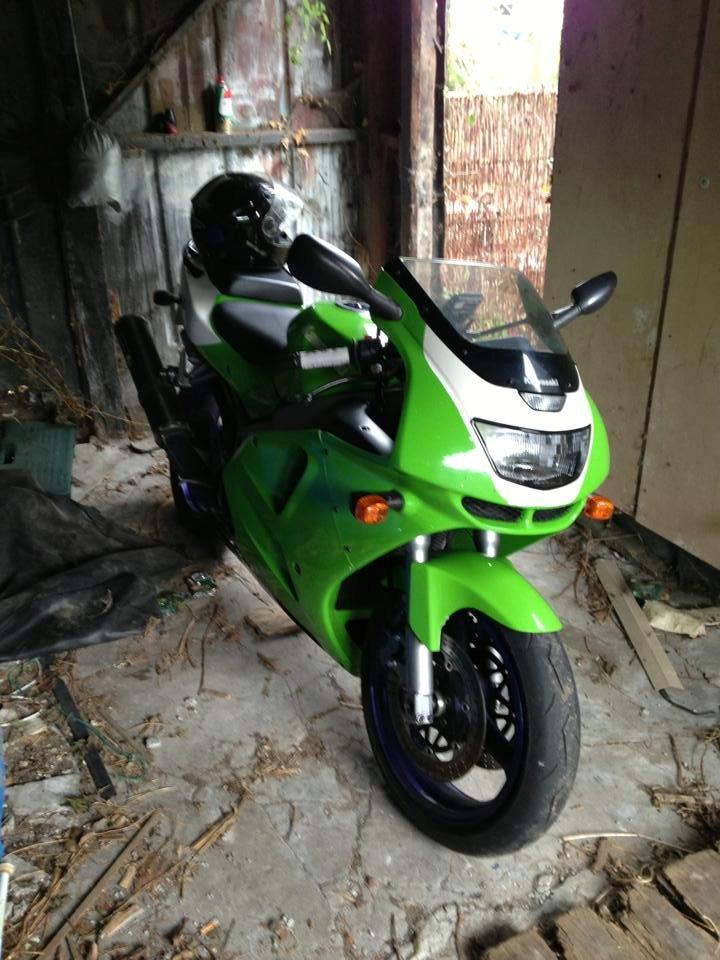 Kawasaki ZX6R ninja billede 4