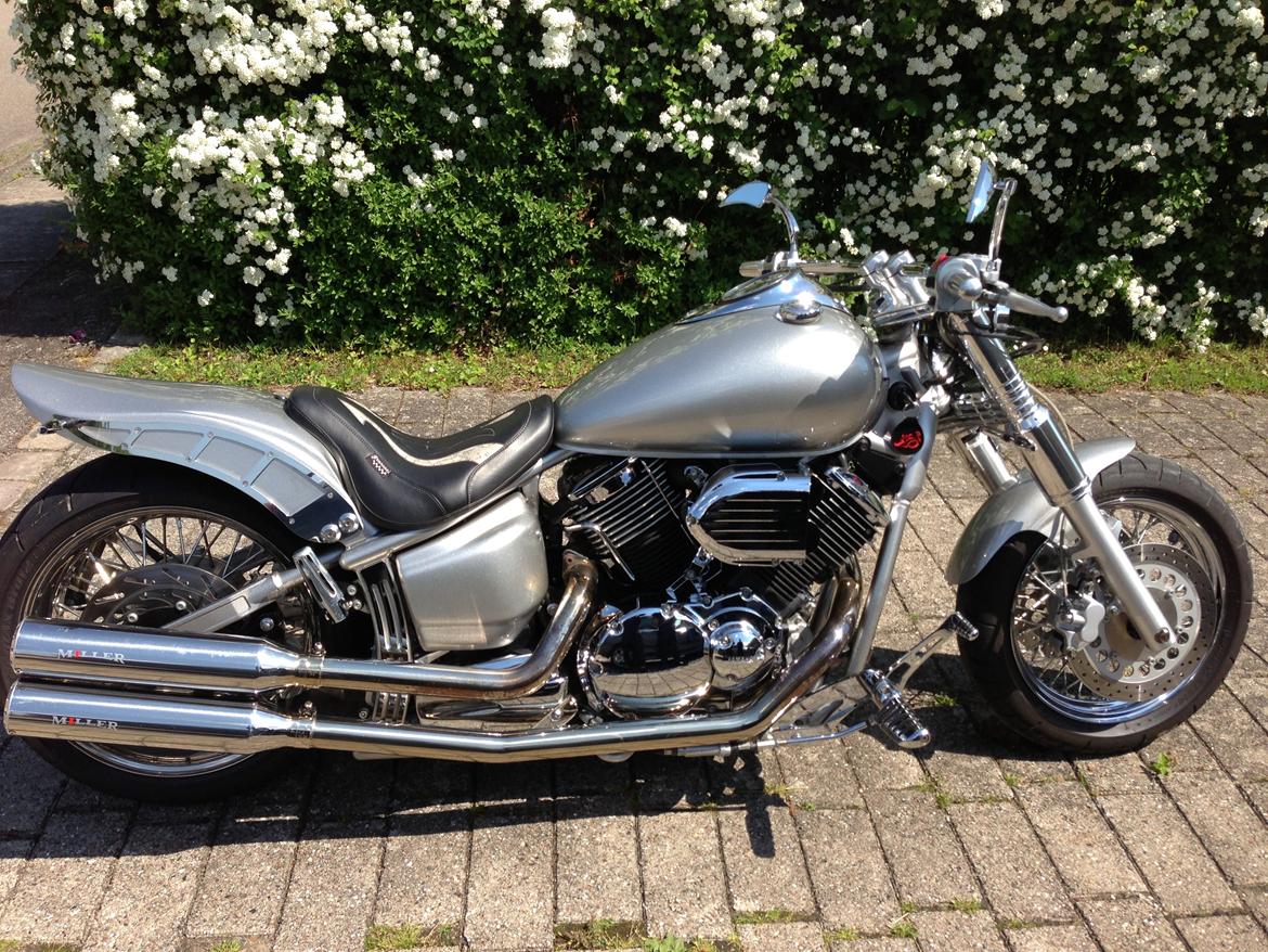 Yamaha XVS 1100 billede 9