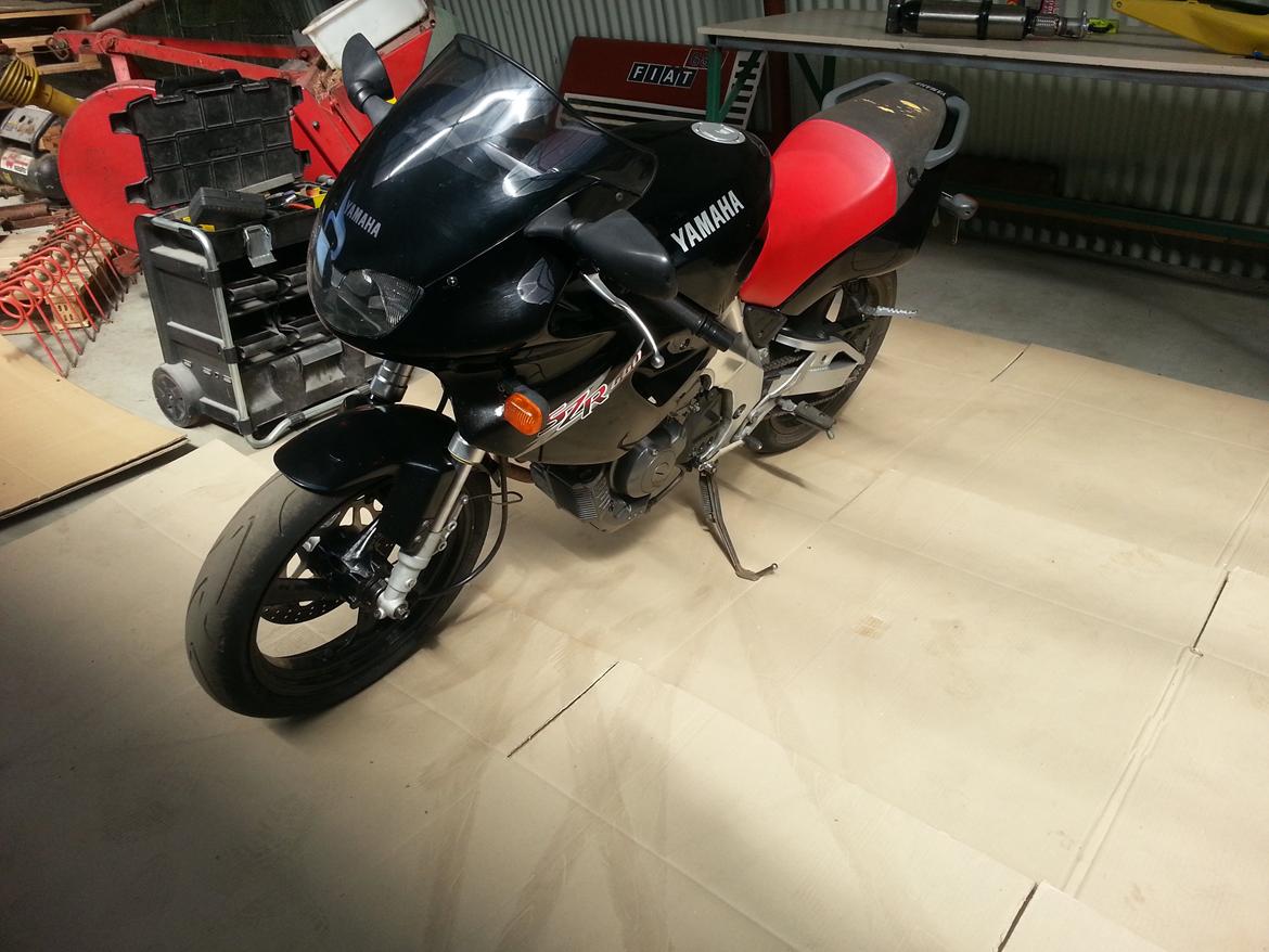 Yamaha Szr 660 billede 2