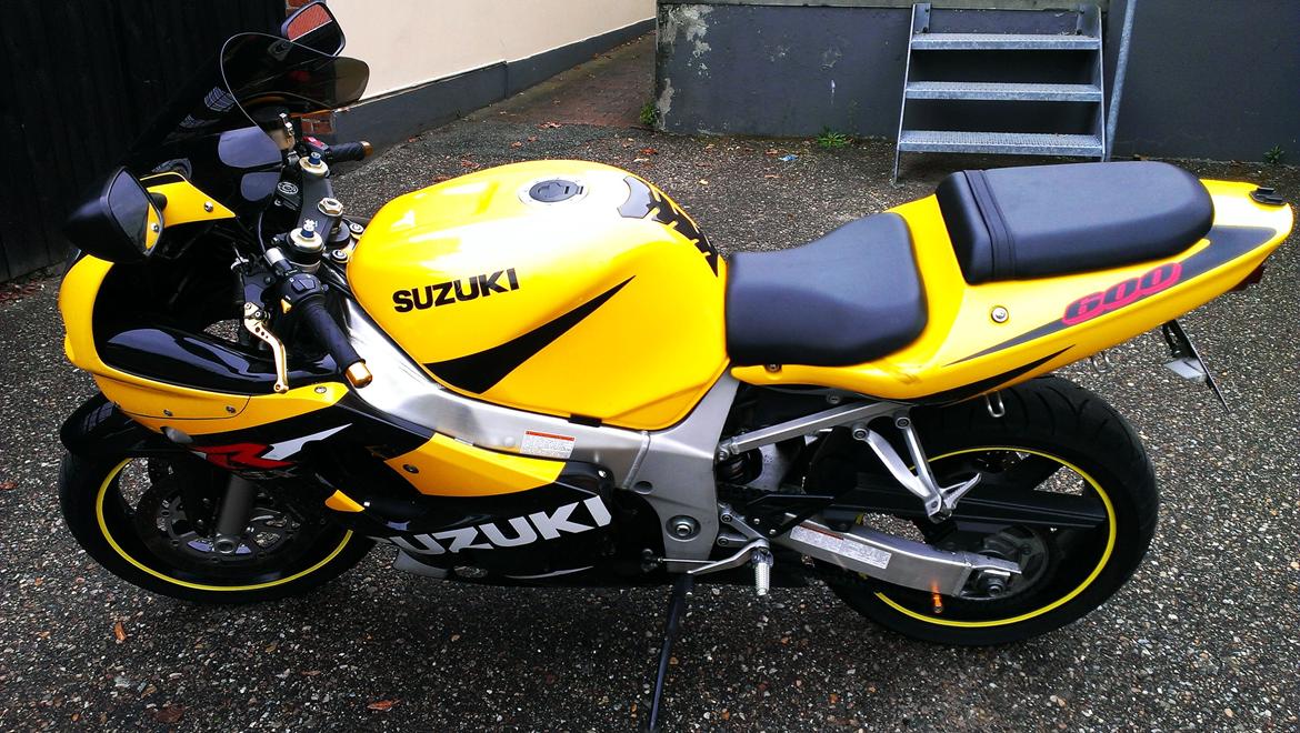 Suzuki Gsxr 600 billede 3