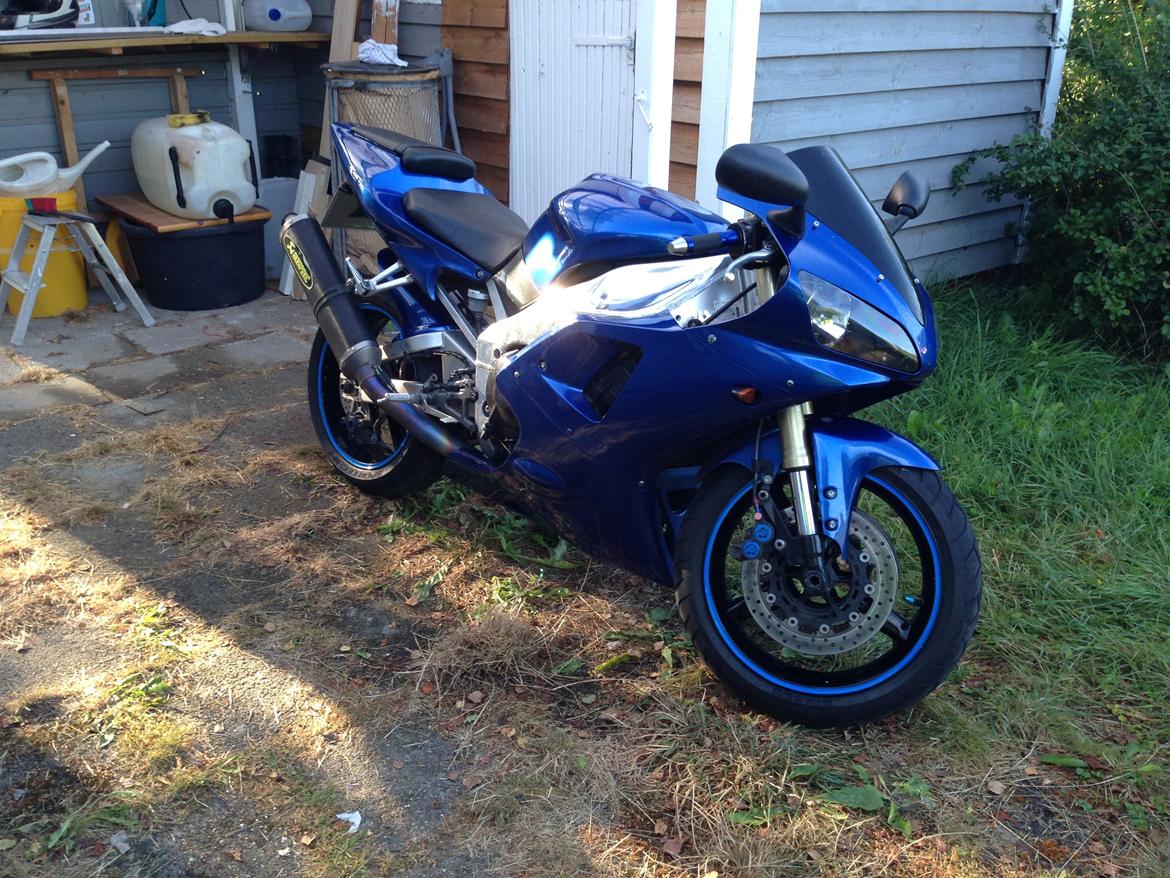 Yamaha YZF-R1 billede 3