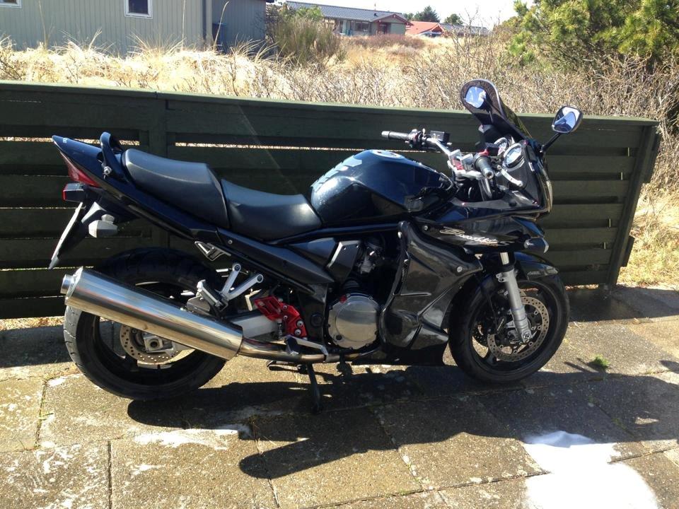 Suzuki GSF 1200 BANDIT ABS billede 1