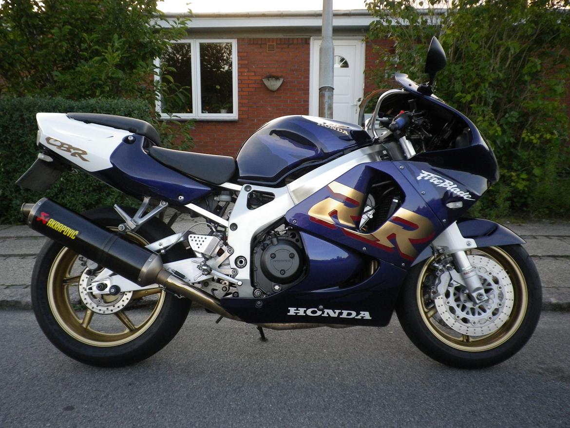 Honda Cbr 900 RR billede 4