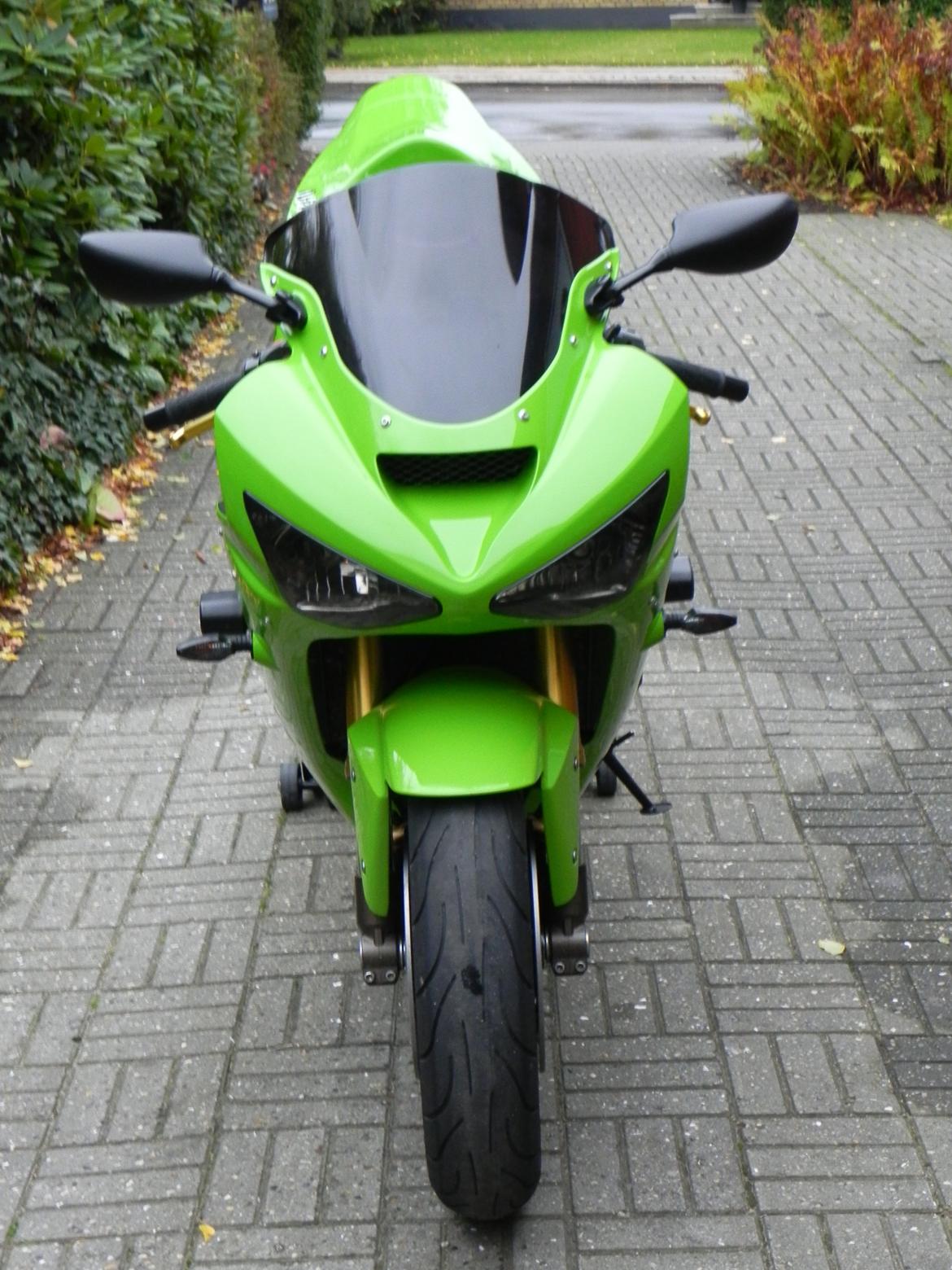 Kawasaki ZX6R billede 7