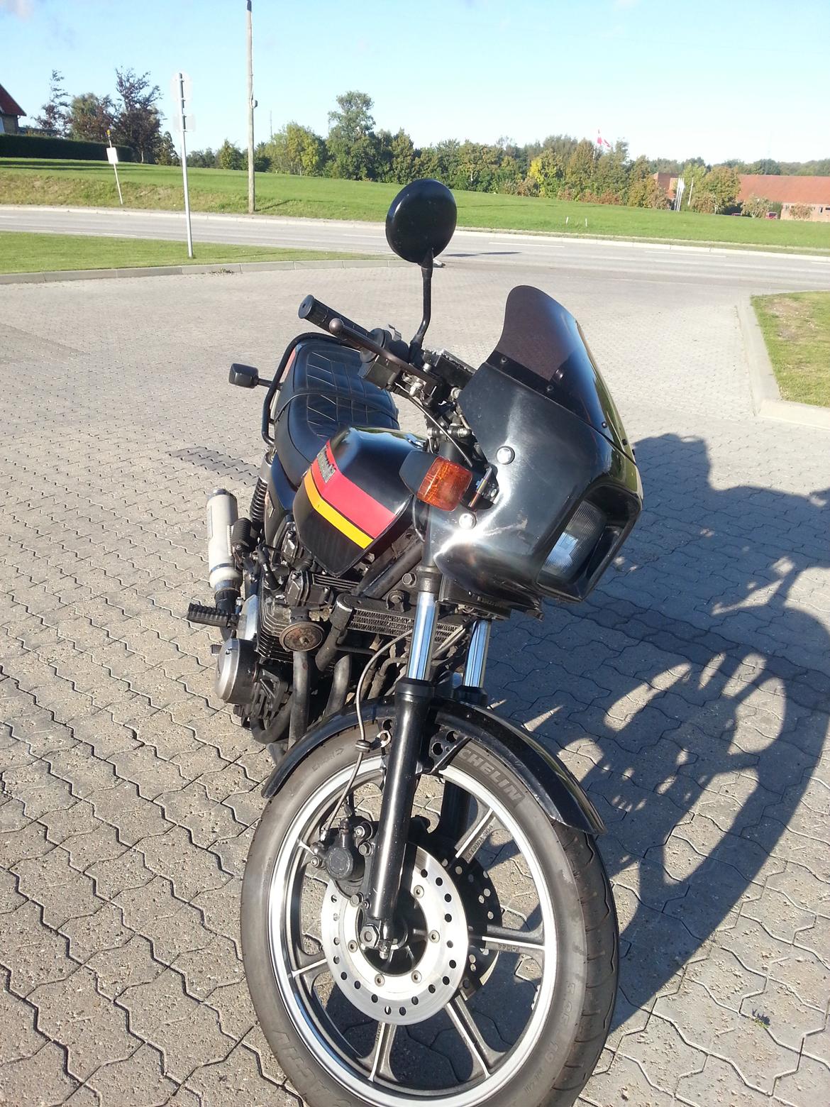 Kawasaki z 750 billede 1