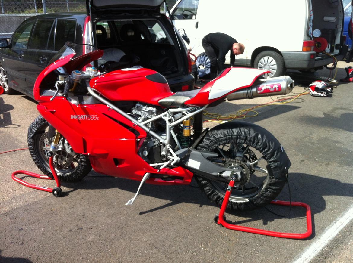 Ducati 999s billede 8