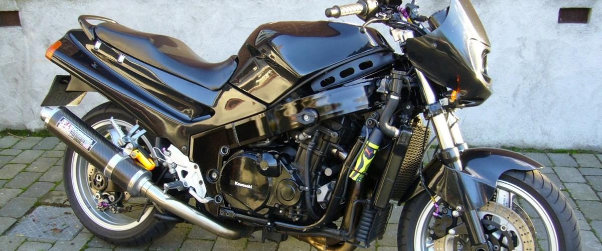 Kawasaki ZZR1100 1992 Super potent cykel, som absol...