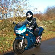 Suzuki RF 600 R